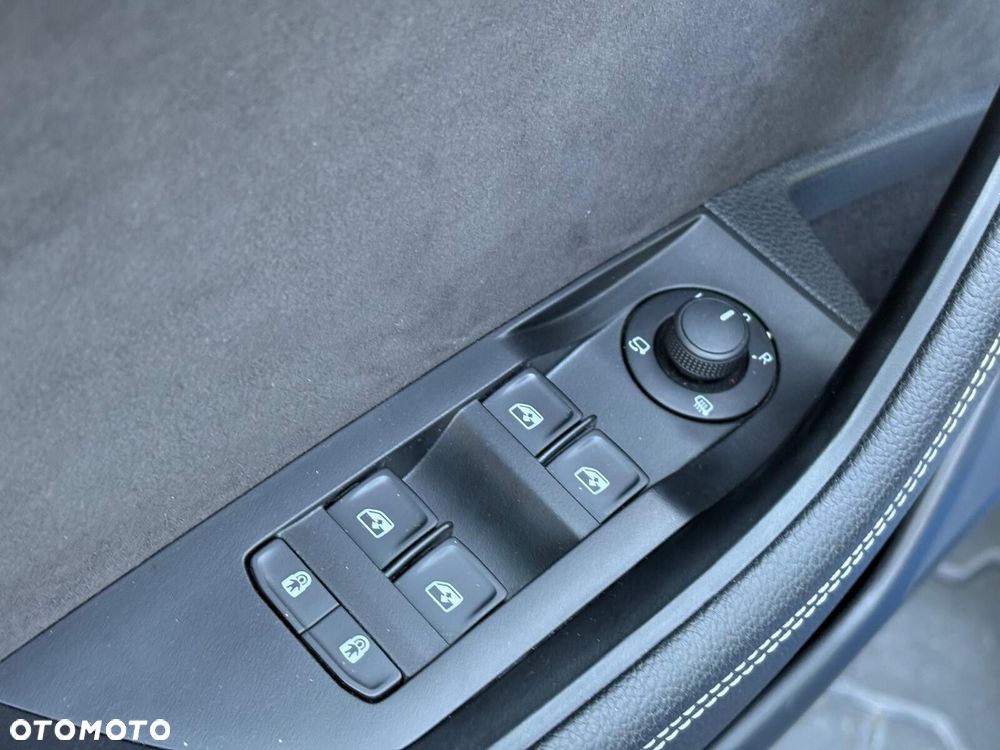Skoda Superb 1.5 TSI Sportline DSG - 17
