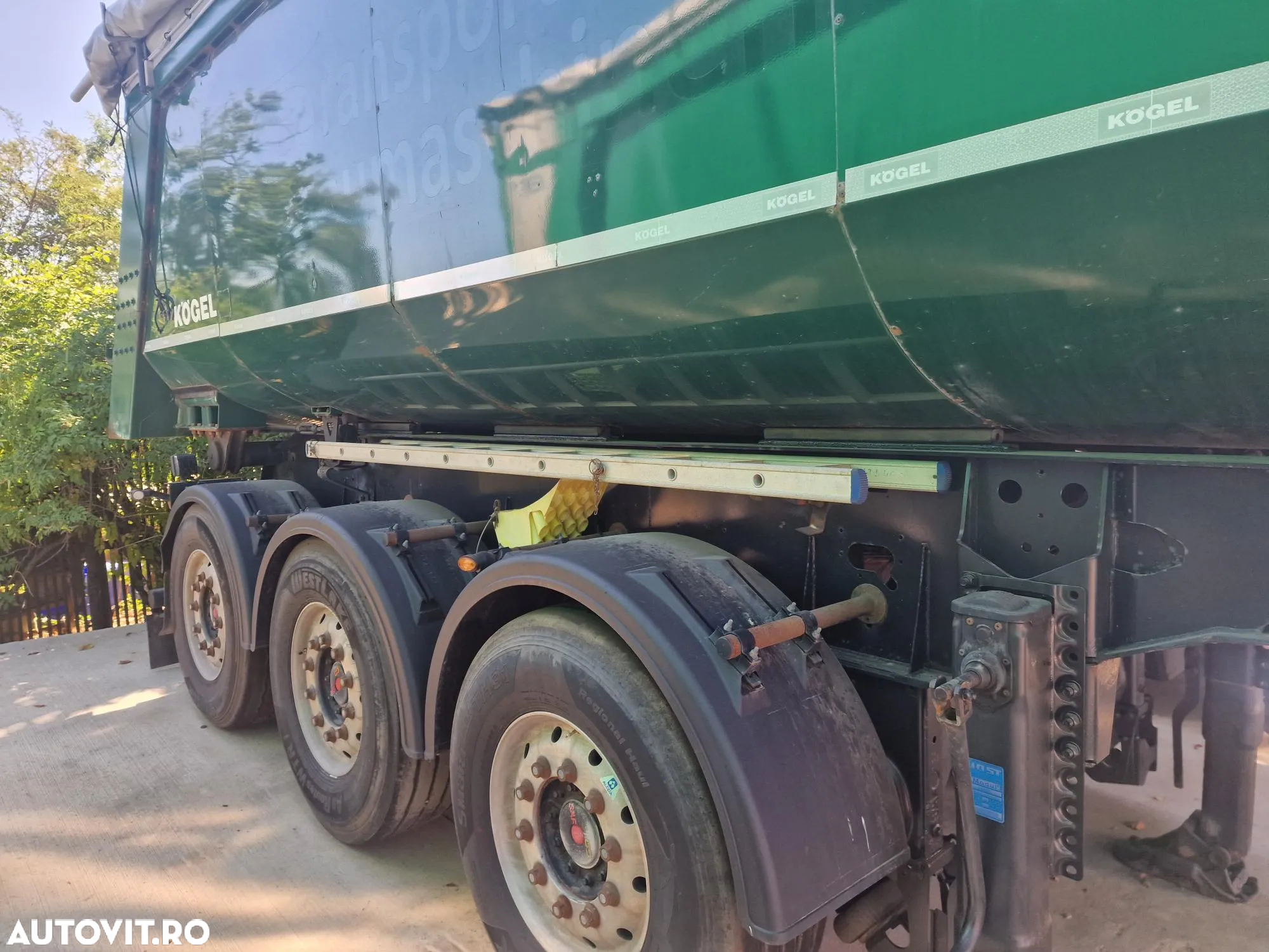Kögel 28mc, 2019, TERMOIZOLANTA, masa propie 6,6t, axe SAF, jante ALUMINIU, Axa LIFTABILA, prelata, scena vizitare, picioare sprijin, anvelolope 80% ok, posibilitate leasing, STARE FOARTE BUNA-PROMOTIE 19.900 EUR+Tva - 18