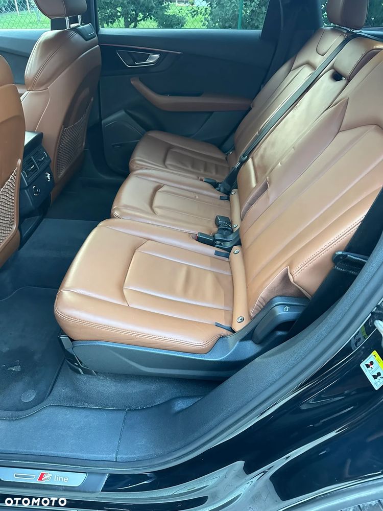 Audi Q7 - 3