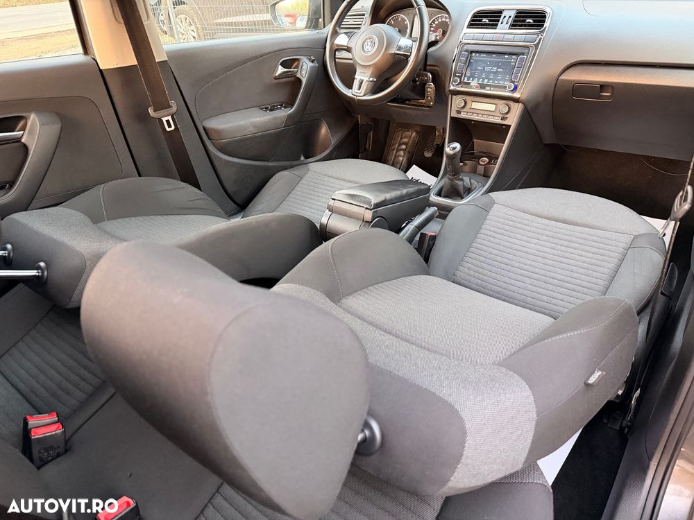 Volkswagen Polo 1.6 TDI Comfortline - 8