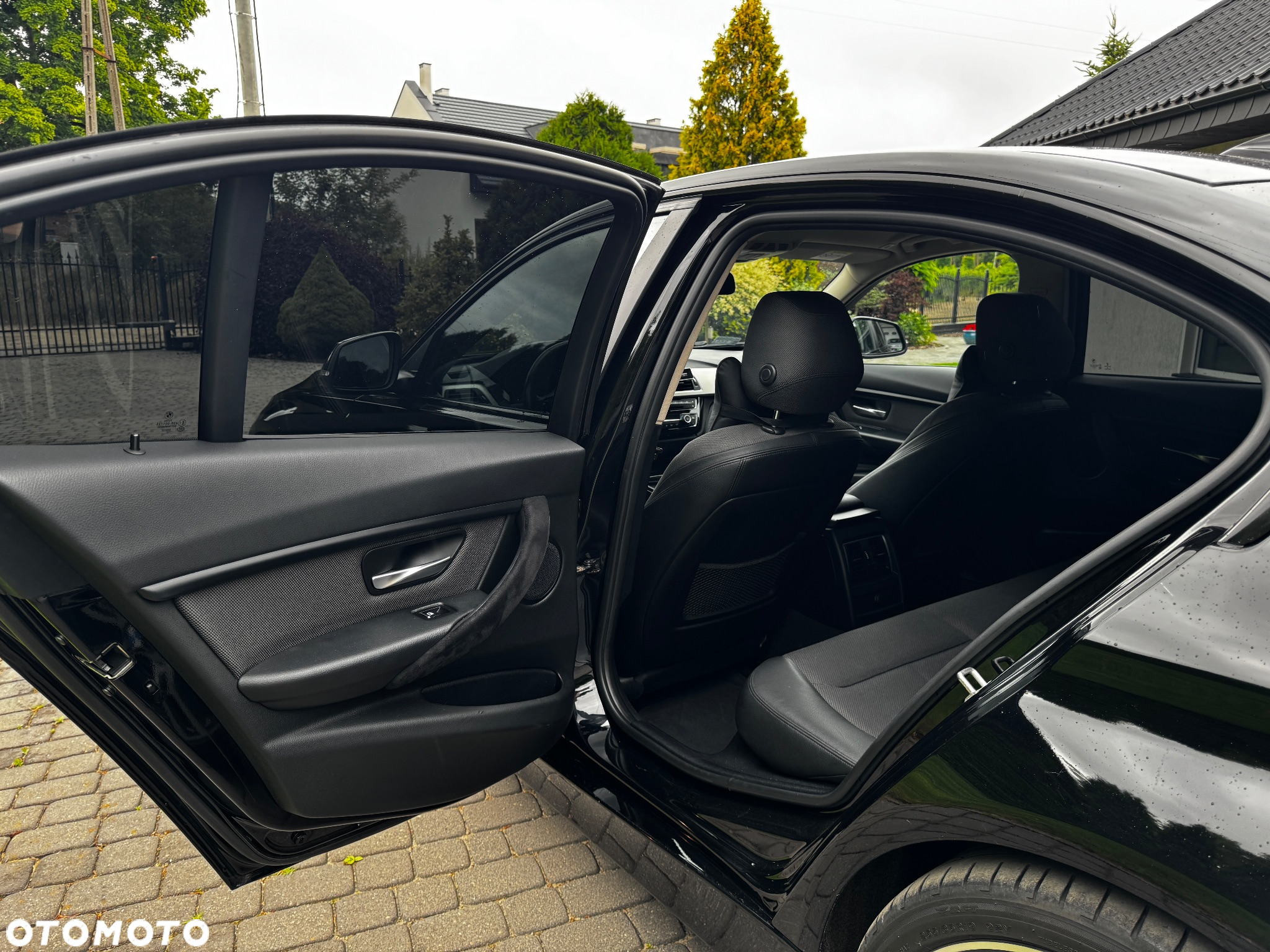 BMW Seria 3 320d Sport Line - 15