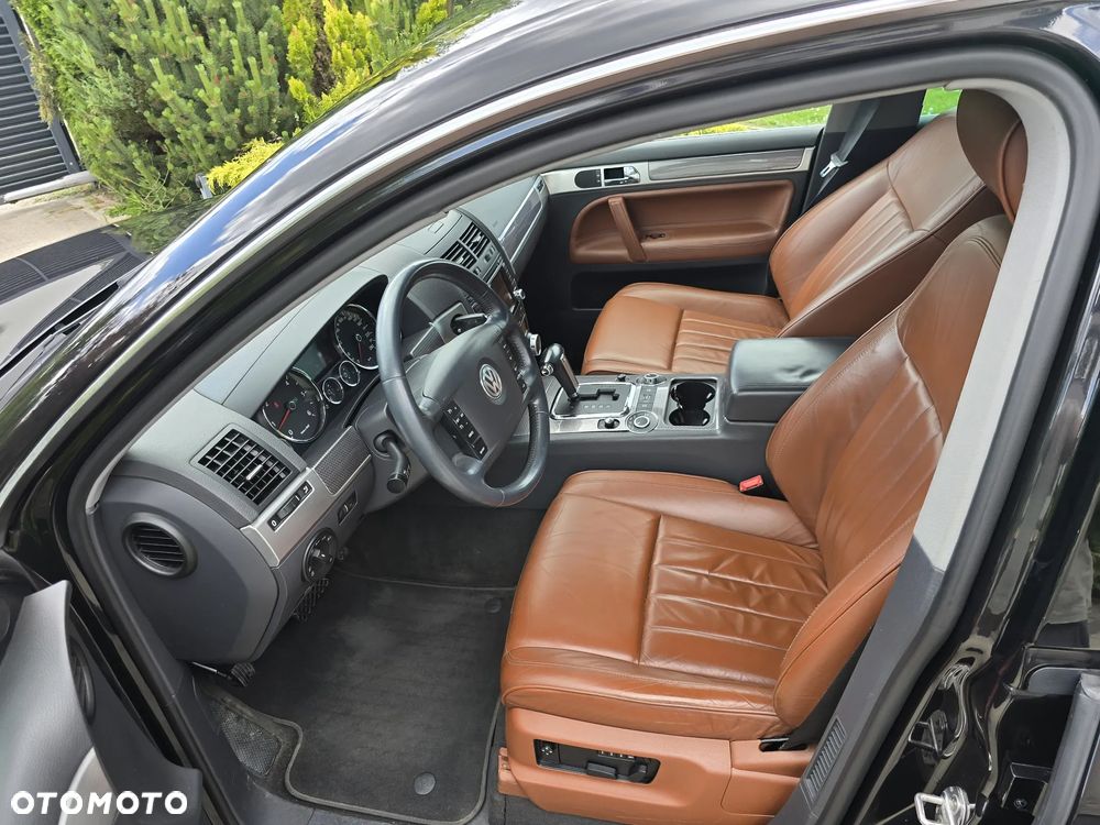 Volkswagen Touareg 3.0 V6 TDI DPF Perfect Tiptr - 12
