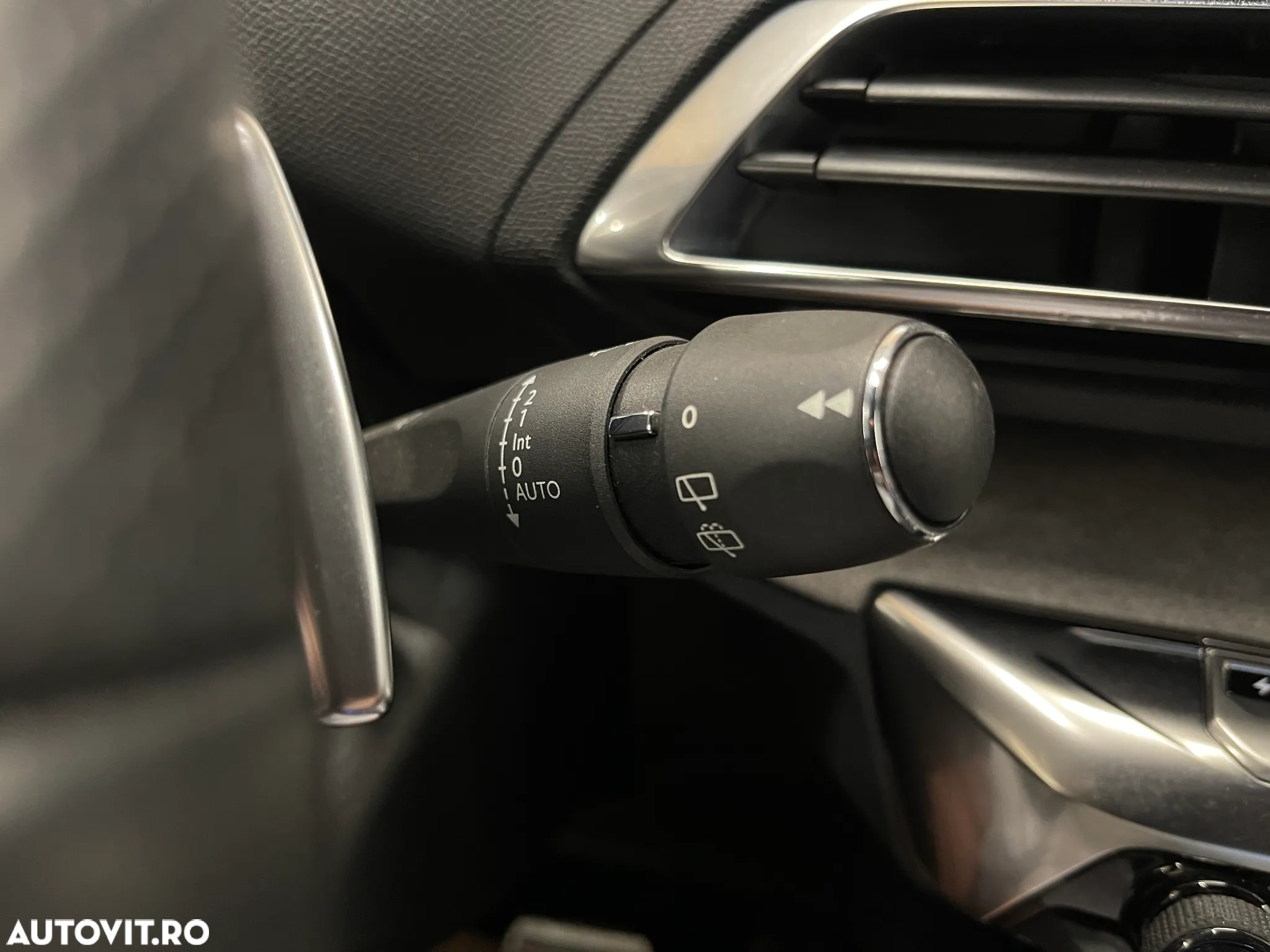Peugeot 3008 PHEV EAT8 GT Pack - 28