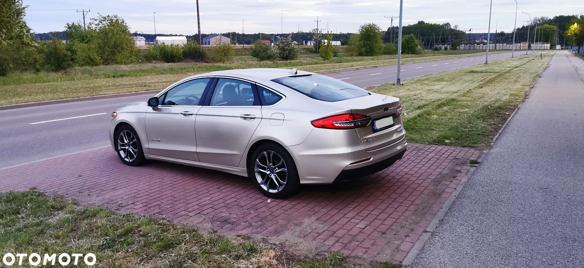 Ford Mondeo 2.0 Hybrid Titanium - 15