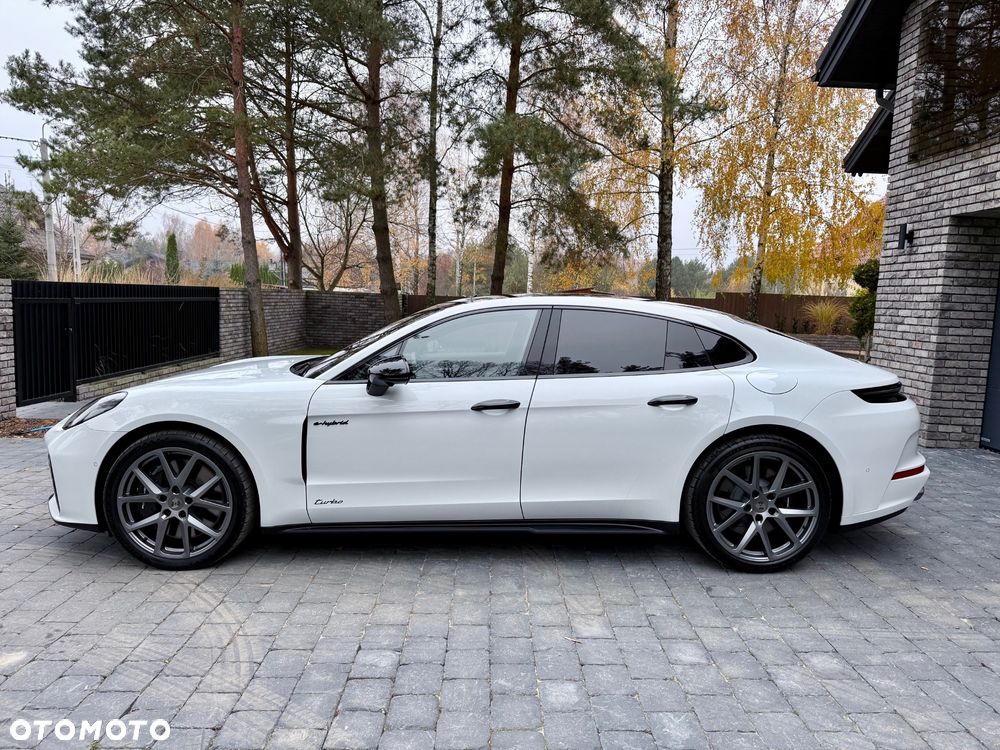 Porsche Panamera - 18