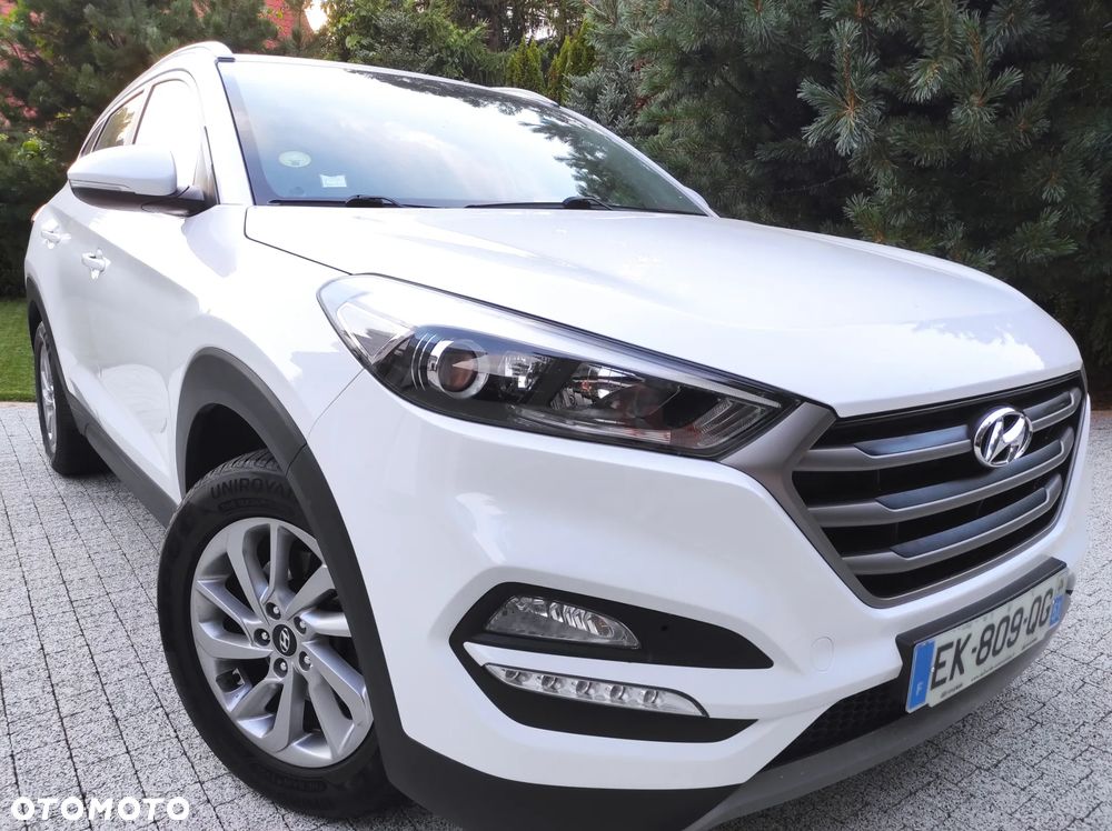 Hyundai Tucson 1.7 CRDI BlueDrive Style 2WD - 27