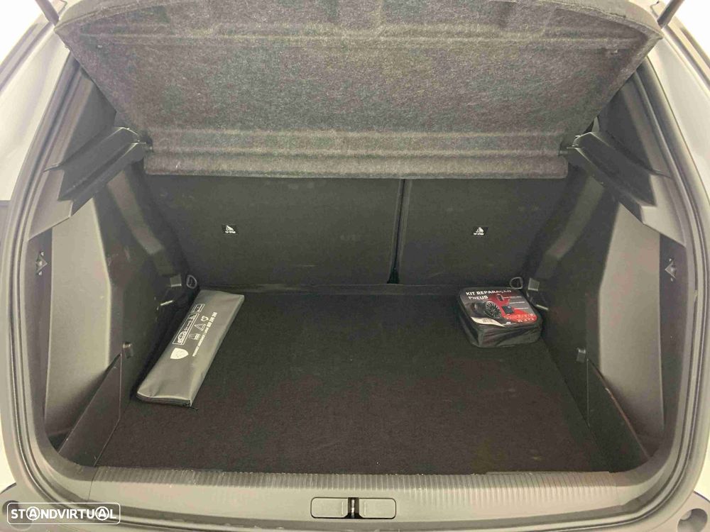 Peugeot 2008 1.2 PureTech Style - 14