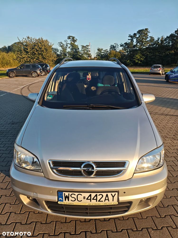 Opel Zafira 1.8 - 2
