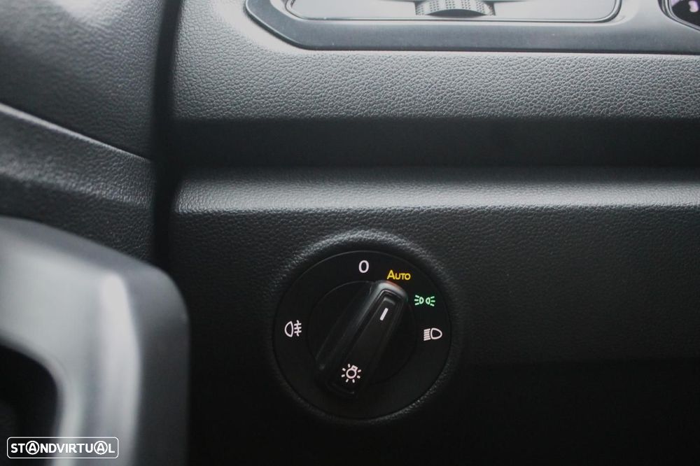 VW T-Roc 1.0 TSI - 26