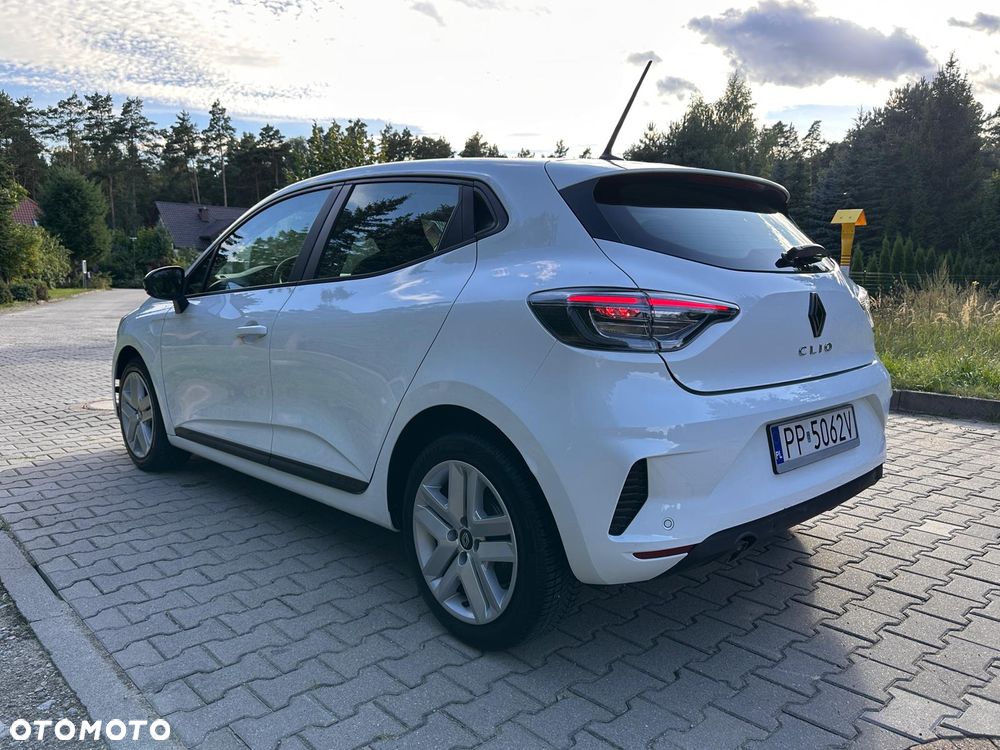 Renault Clio - 16