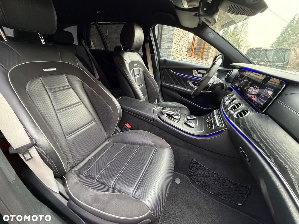 Mercedes-Benz Klasa E AMG 63 S 4Matic+ 9G-TRONIC - 20