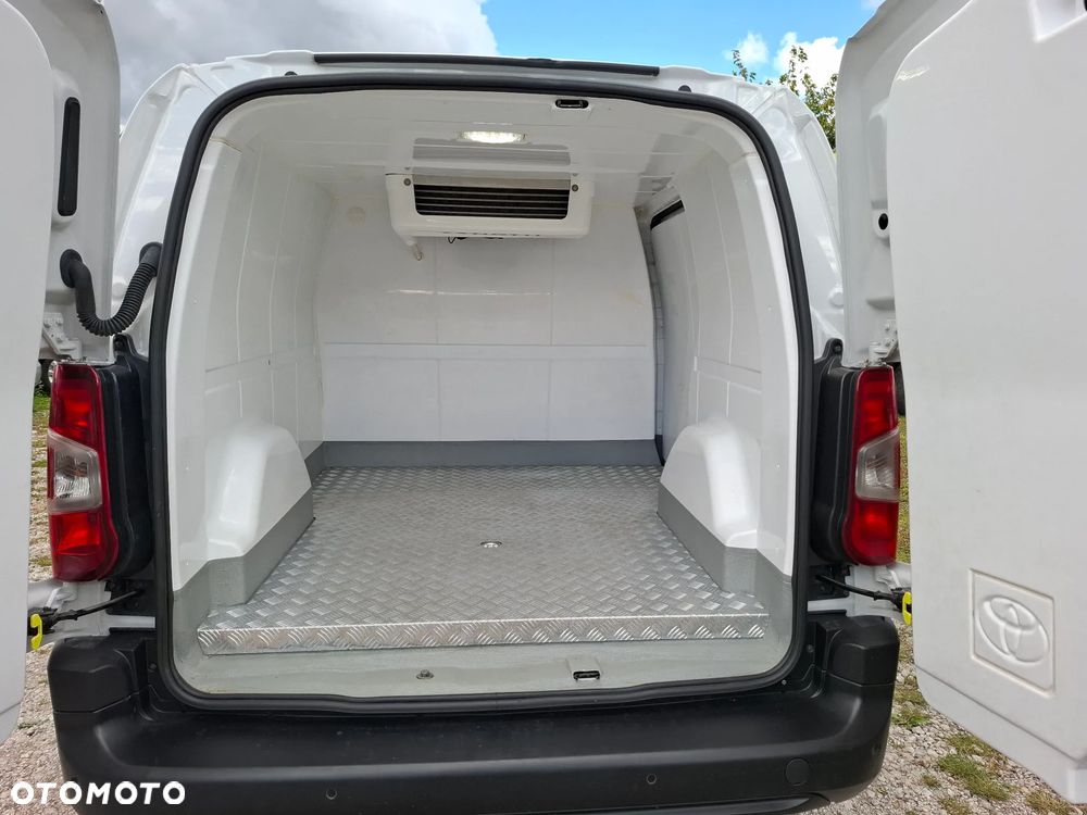 Toyota Proace City chłodnia - 11