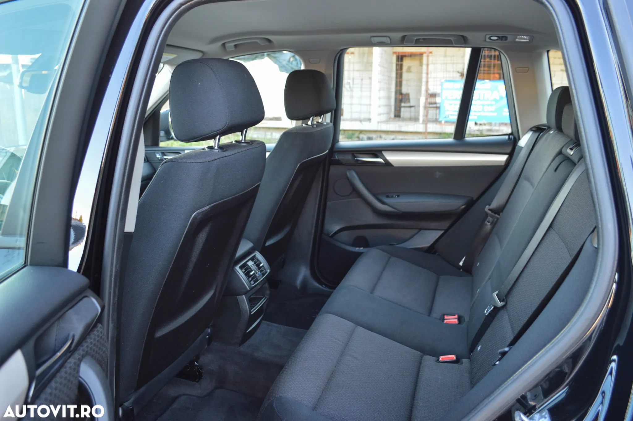BMW X3 xDrive20d AT Advantage - 28