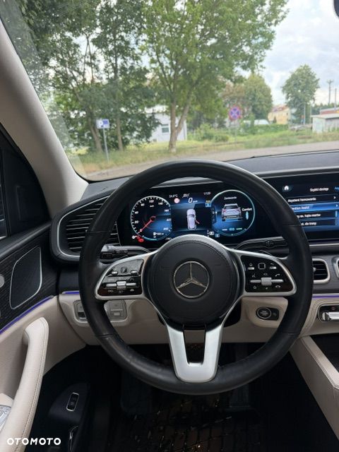 Mercedes-Benz GLE 300 d 4-Matic - 11