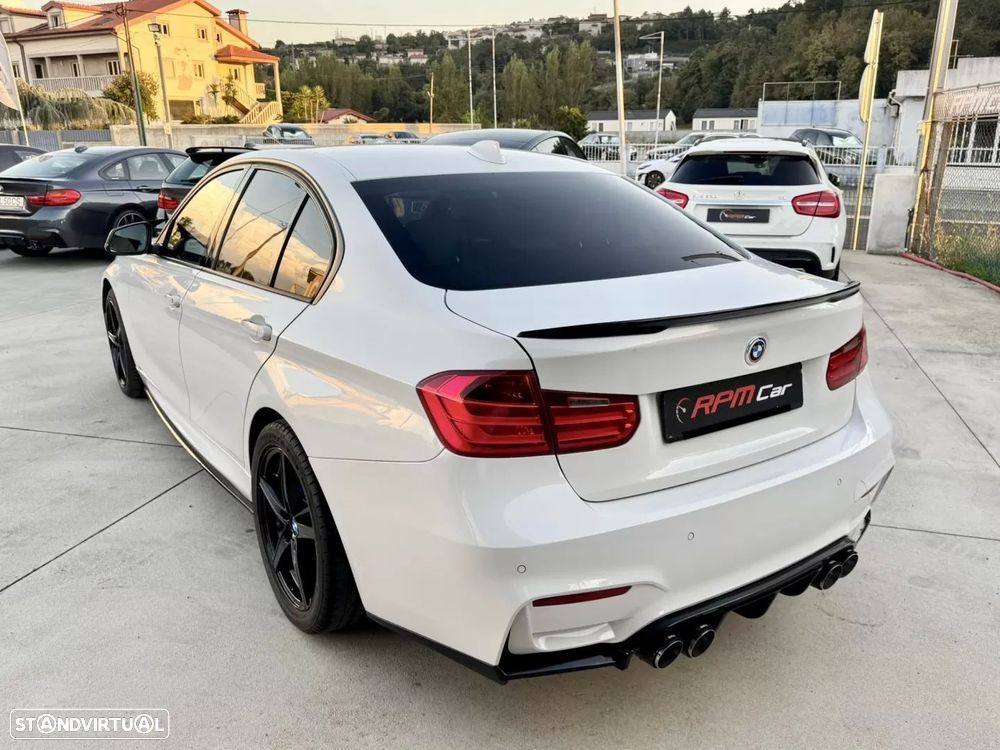 BMW 320 d Auto Pack M - 9