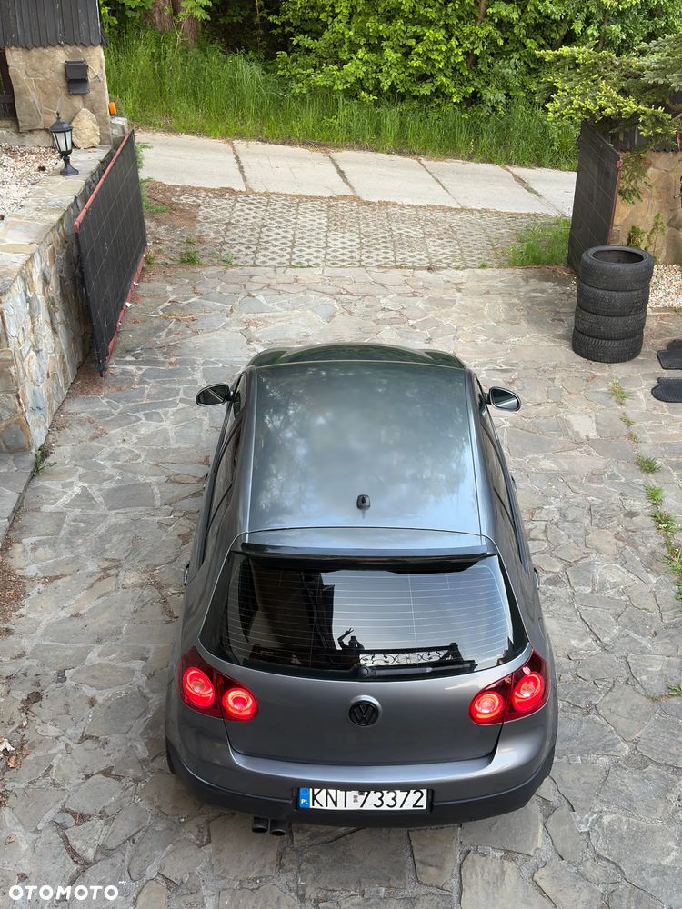 Volkswagen Golf 1.9 TDI Sportline - 2
