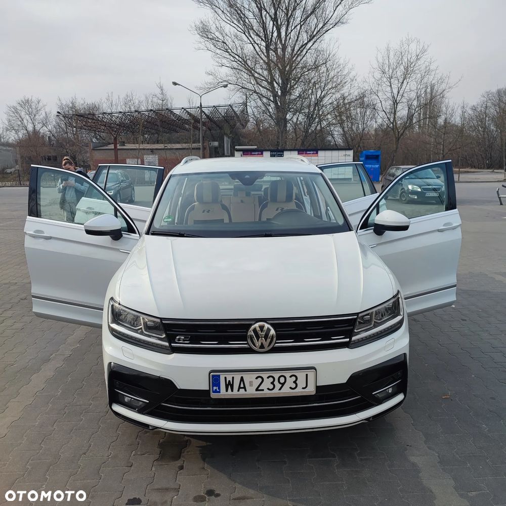 Volkswagen Tiguan - 11