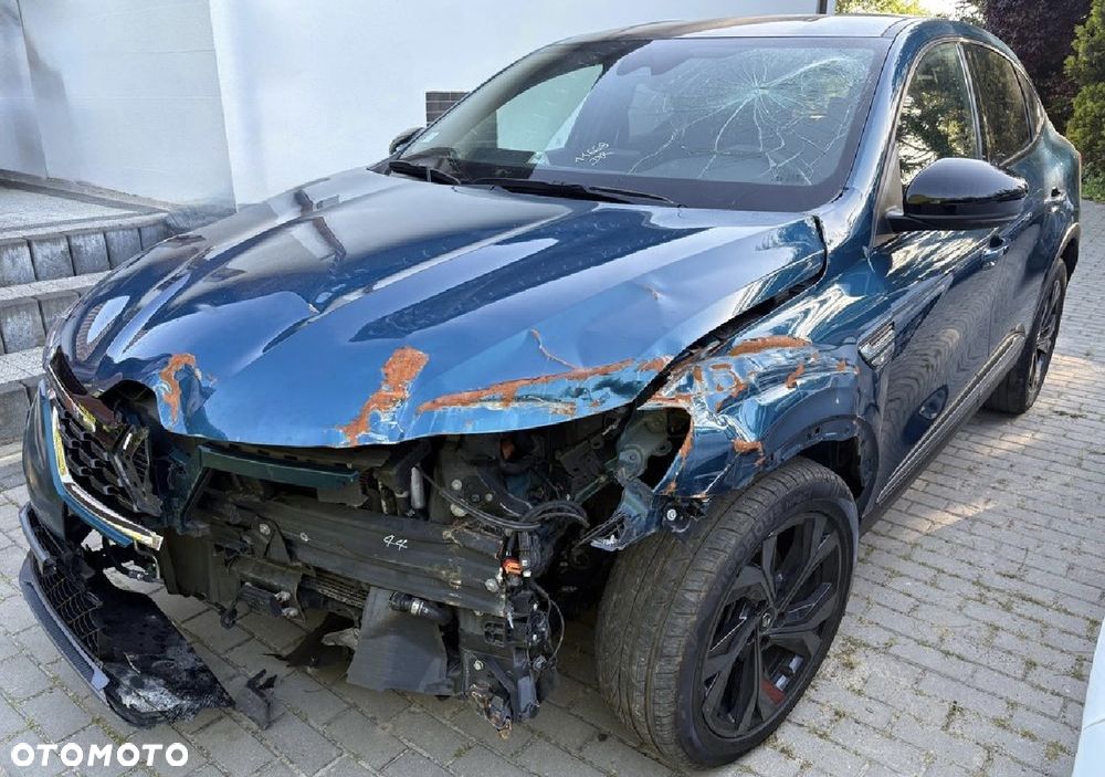 Renault Arkana 1.6 E-TECH R.S Line MMT - 8