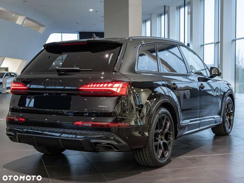 Audi Q7 50 TDI mHEV Quattro S Line Tiptr - 4