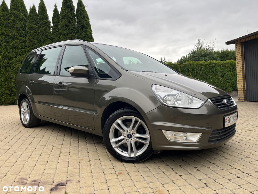 Ford Galaxy 2.0 Champions Edition - 38