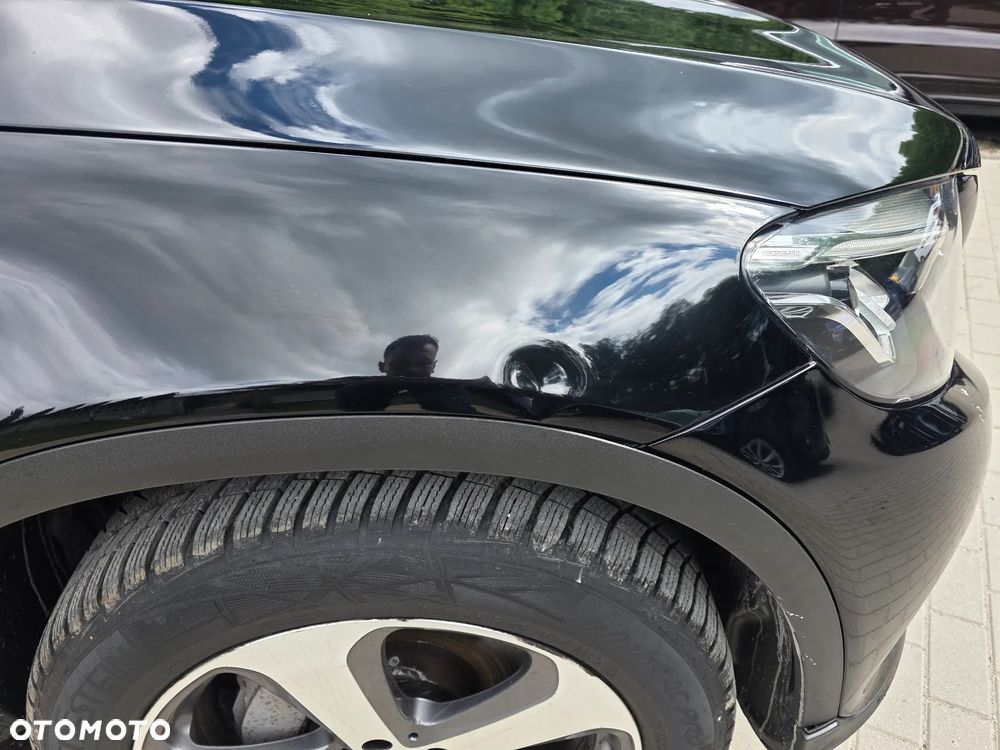 Mercedes-Benz GLC 300 4Matic 9G-TRONIC Exclusive - 4