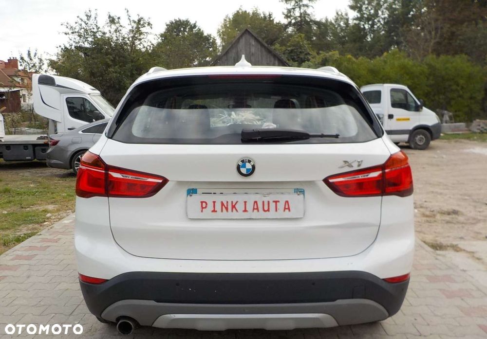 BMW X1 - 15