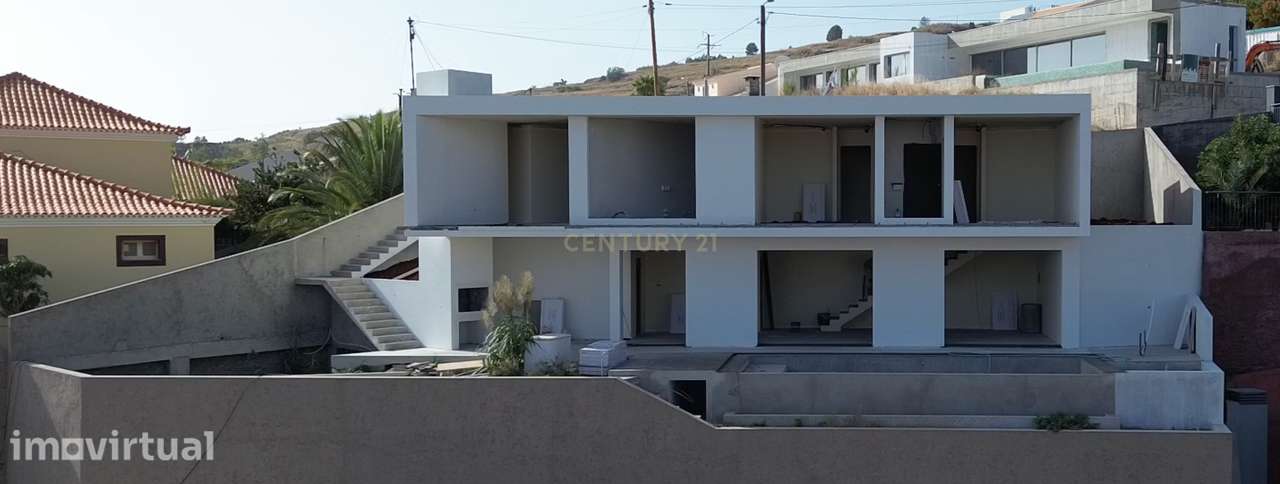 Moradia Contemporanêa - T3 - Estreito da Calheta - Grande imagem: 4/23