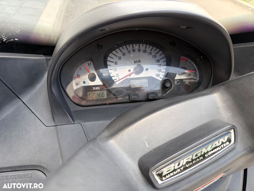 Suzuki AN 400 Burgman - 5