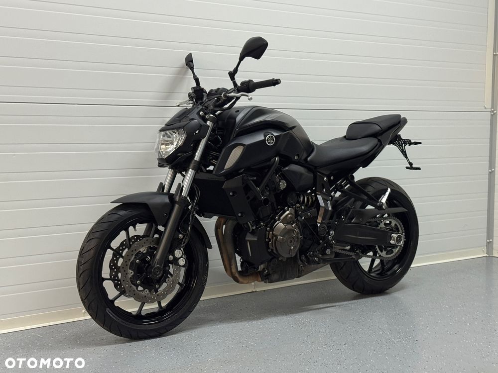 Yamaha MT - 9