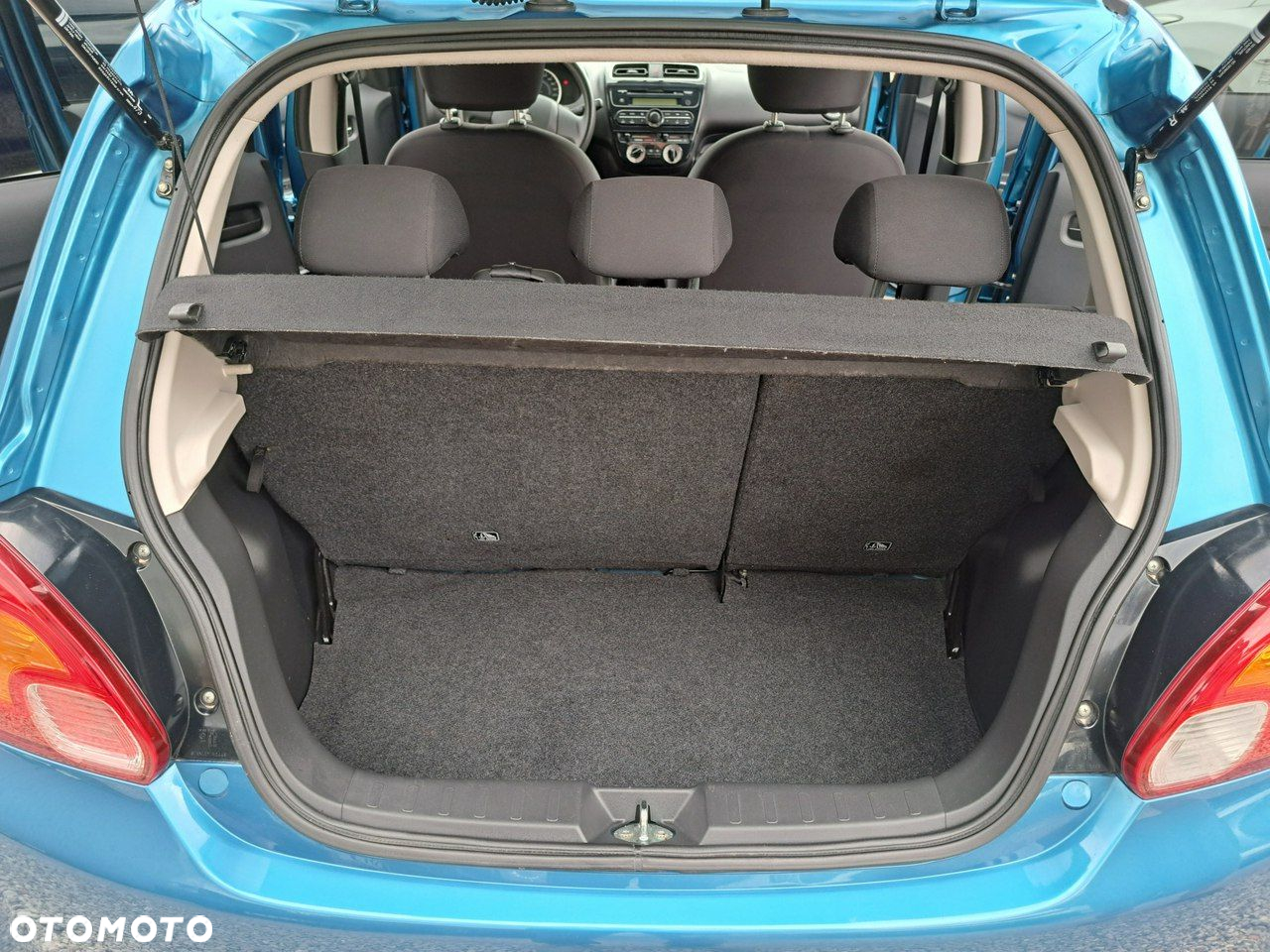 Mitsubishi Space Star - 15