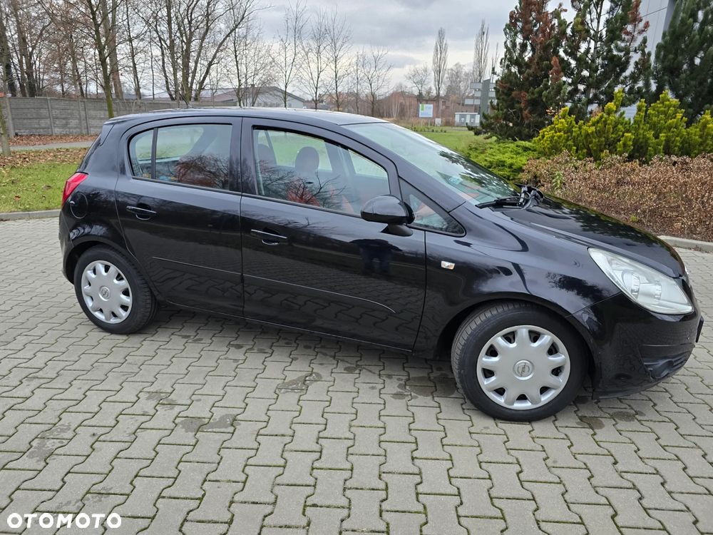 Opel Corsa 1.2 16V Cosmo - 29