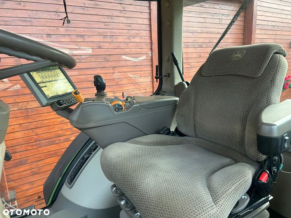 John Deere 7290R - 18