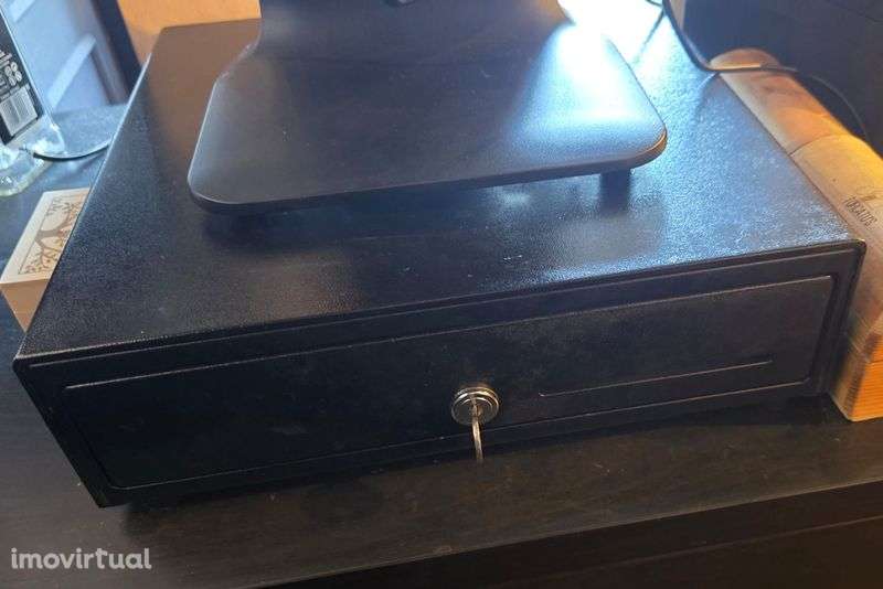 Trespasso ou vendo recheio de restaurante café snack bar - Grande imagem: 5/7