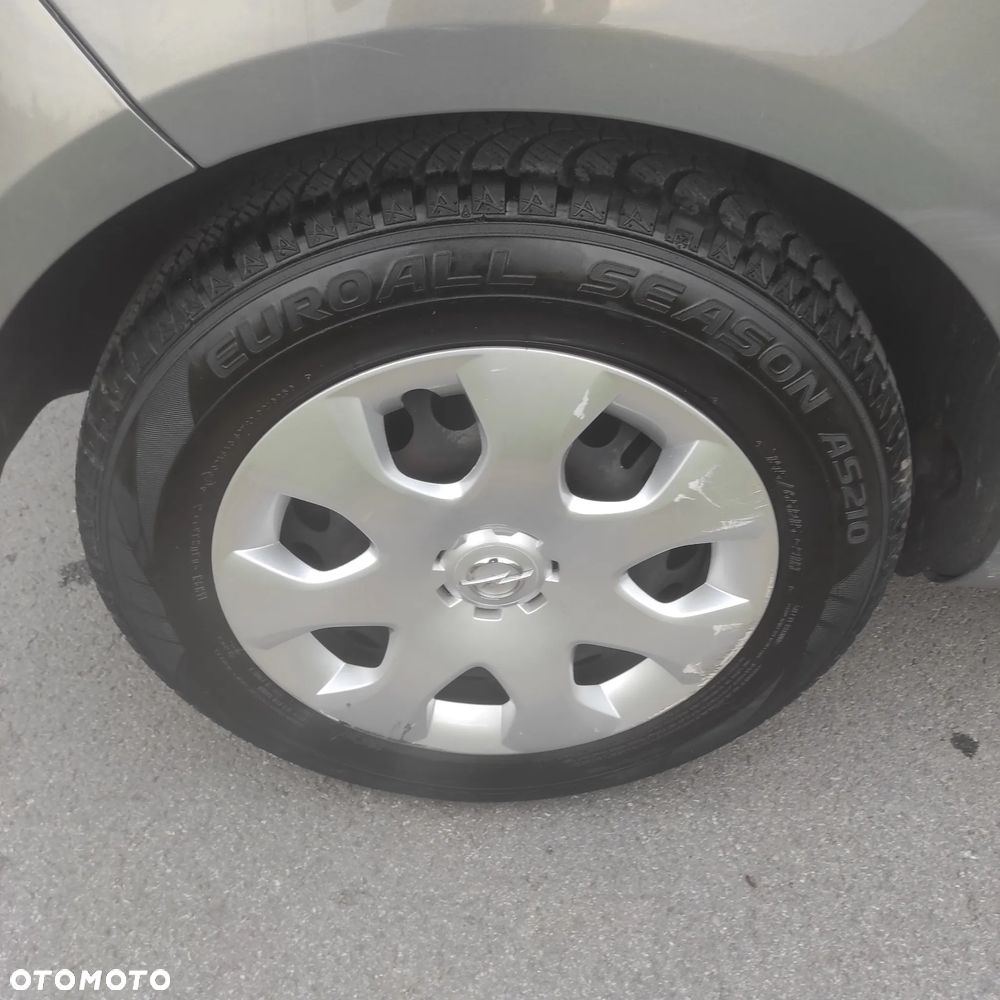 Opel Meriva - 31