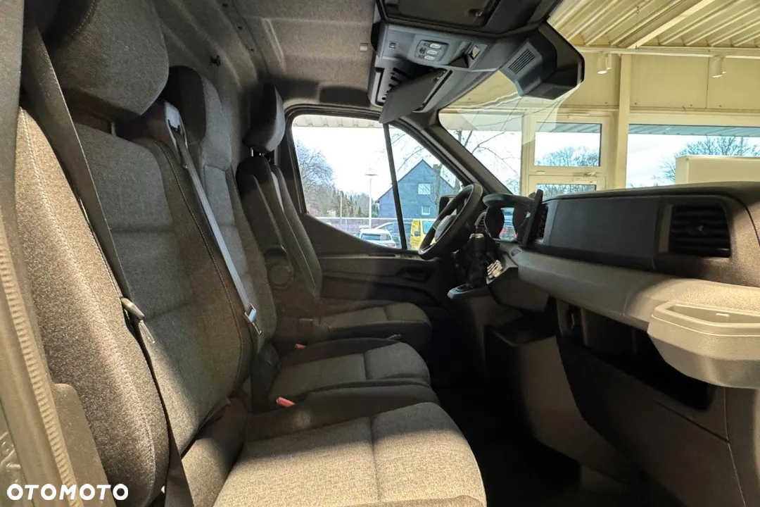 Renault Nowy Master Extra Furgon L2H2 - 12