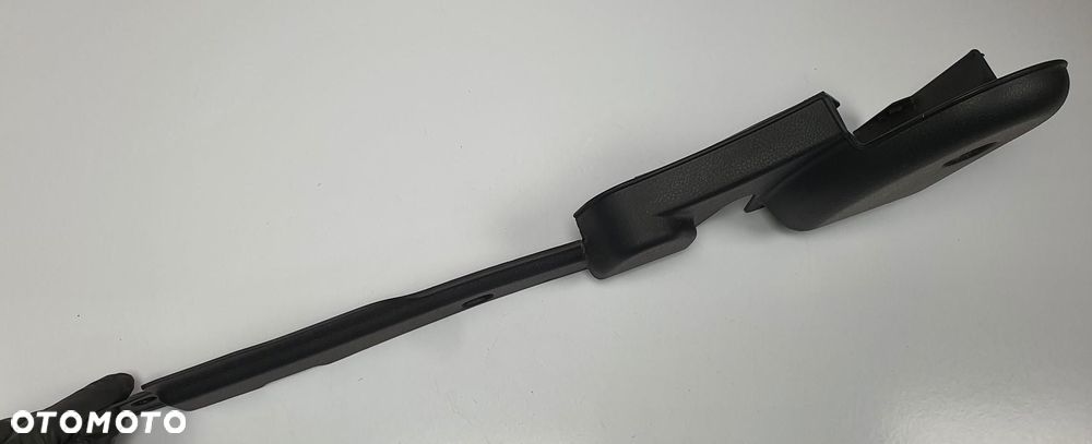 OSŁONA FOTELA PRAWY PRZÓD NISSAN PRIMERA P12 - 2