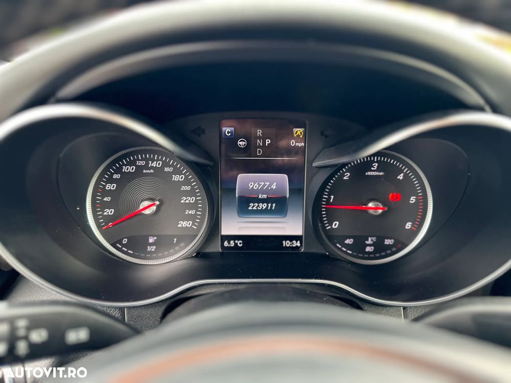 Mercedes-Benz GLC 250 d 4MATIC 9G-TRONIC - 13