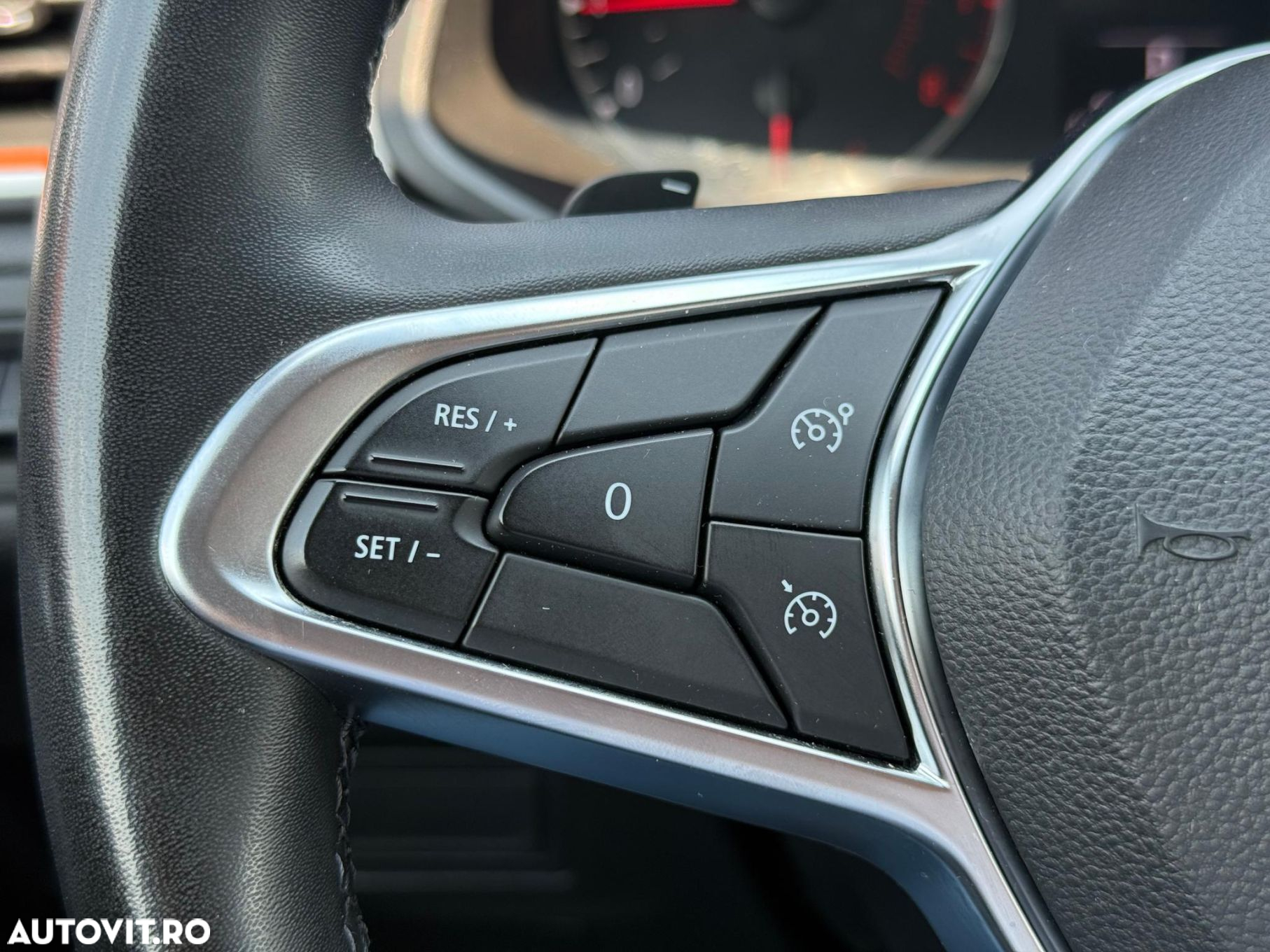 Renault Captur - 17