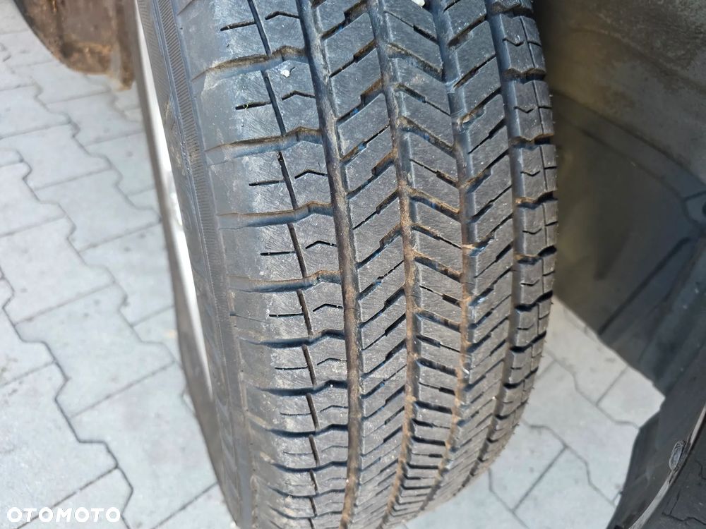 Toyota RAV4 2.0 4x4 Sol - 30