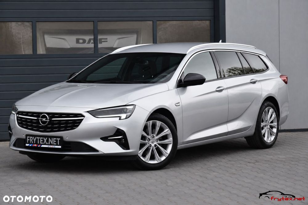 Opel Insignia - 11