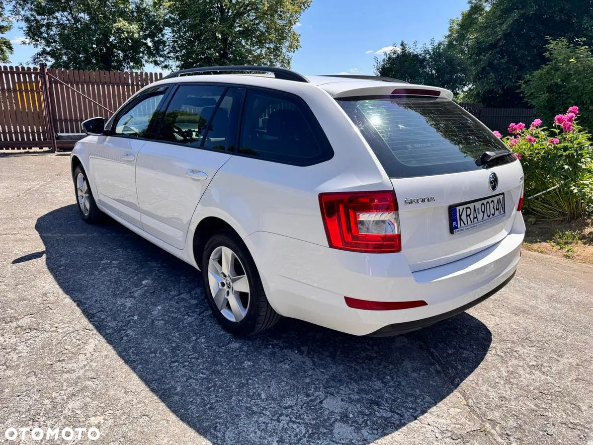 Skoda Octavia 2.0 TDI Ambition - 6