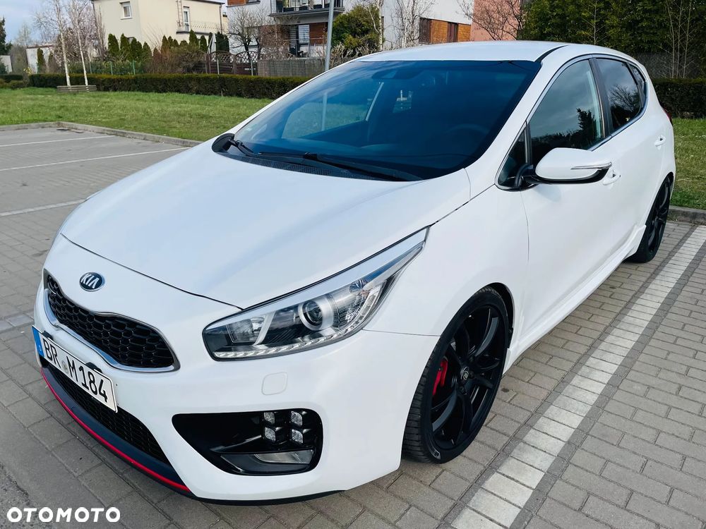 Kia Ceed 1.6 T-GDI GT-Challenge - 2
