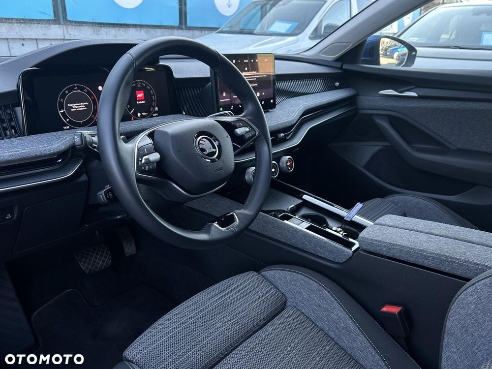 Skoda Superb 2.0 TDI SCR Selection DSG - 9