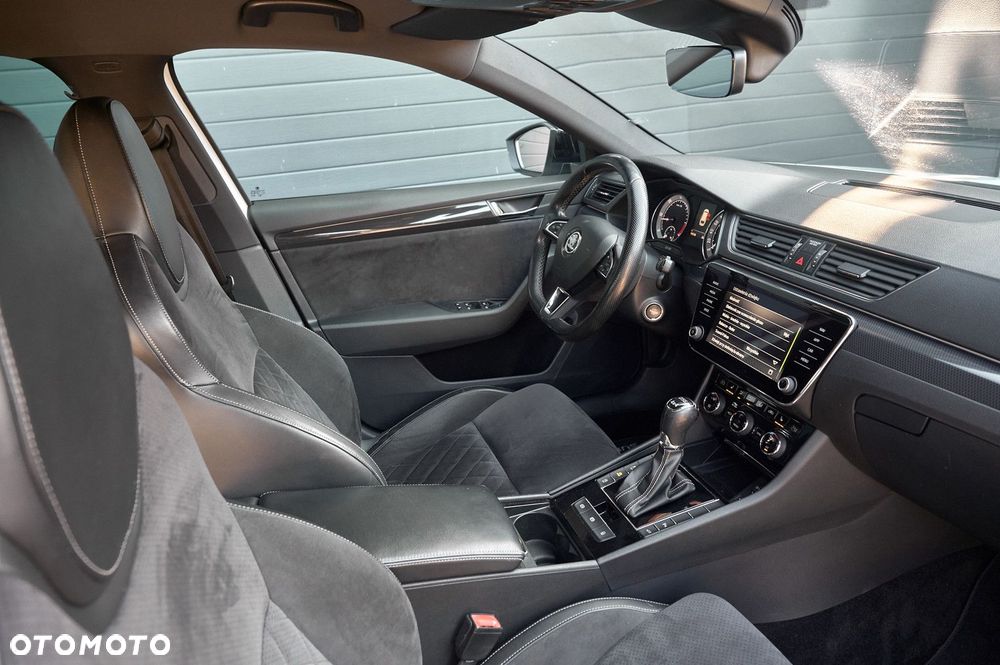 Skoda Superb 2.0 TDI 4x4 DSG Sportline - 18