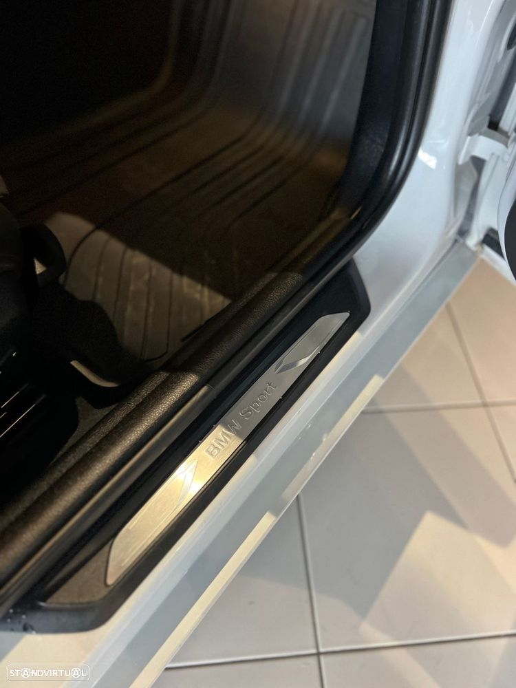 BMW 116 d EDynamics Line Sport - 31