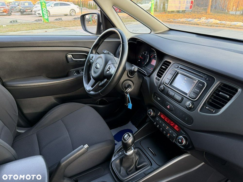 Kia Carens 1.7 CRDi Vision - 31