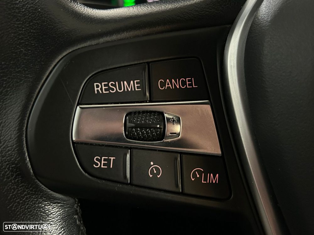 BMW 320 e Corporate Edition Auto - 13
