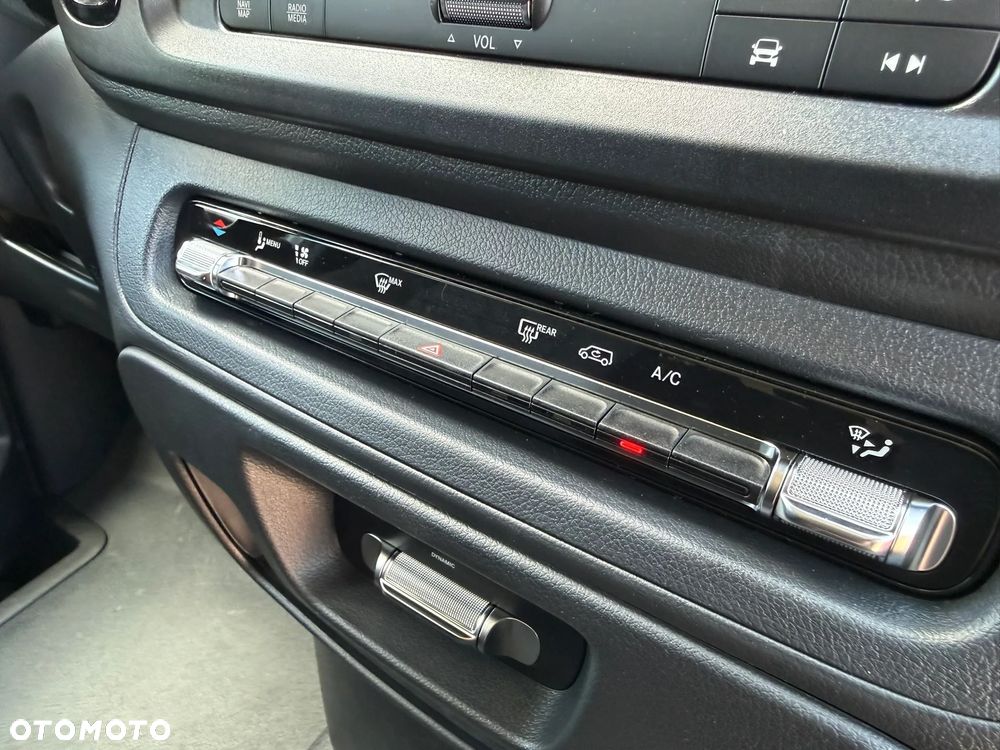 Mercedes-Benz Vito - 17