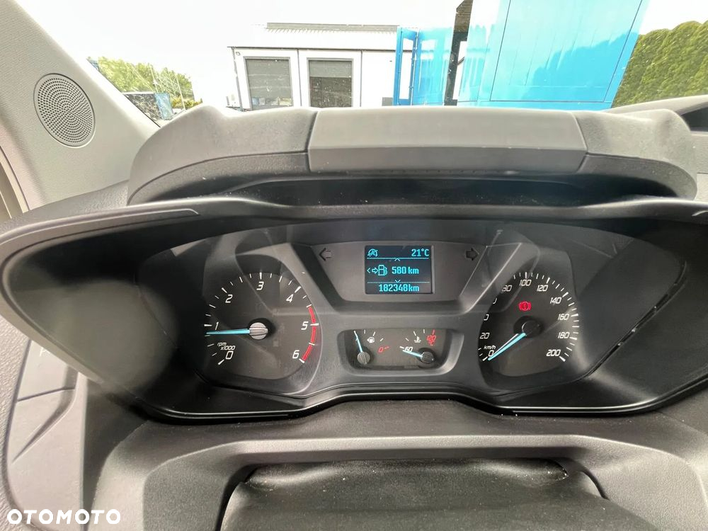 Ford Transit Custom - 16