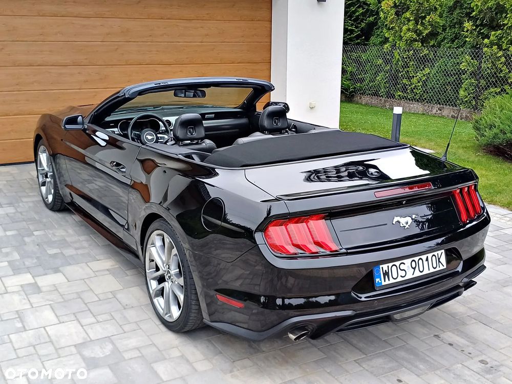Ford Mustang 2.3 EcoBoost - 4